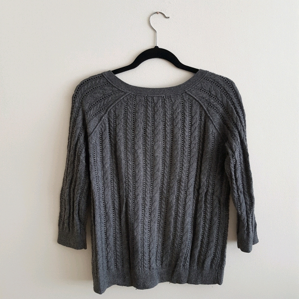 Knit grey American Eagle sweater - Picture 4 of 4
